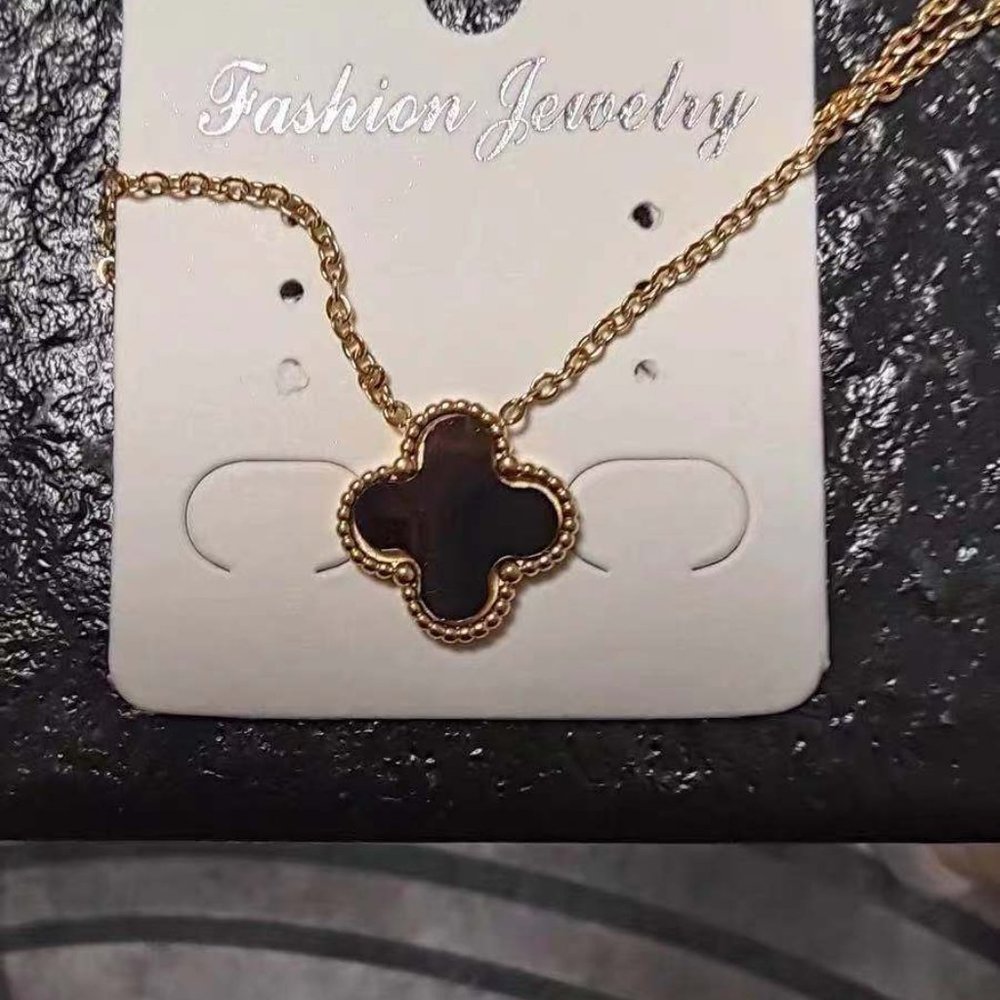 TB clover necklace